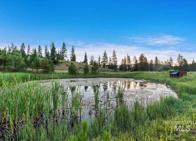Property at 98 Pine Heights Dr, Boise, ID 83631