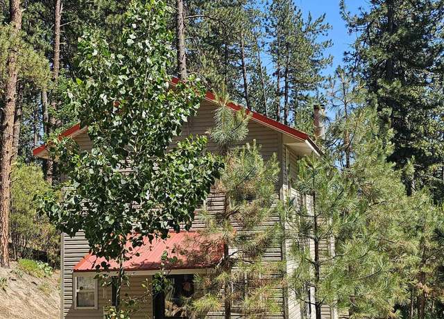 Property at 25 Sleepy Holw, Garden Valley, ID 83622, 3 beds, 2 baths
