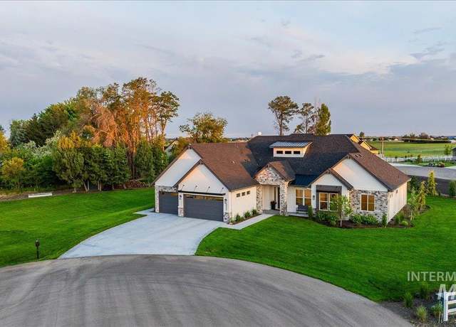 Property at 8848 Overunder Ln, Middleton, ID 83644, 4 beds, 3 baths