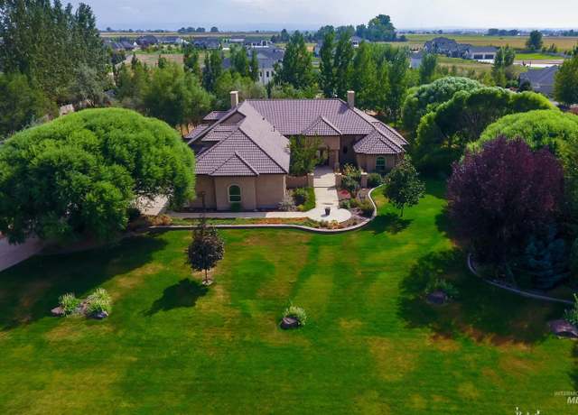Property at 3349 E 4050 N, Twin Falls, ID 83301-7107, 4 beds, 4 baths