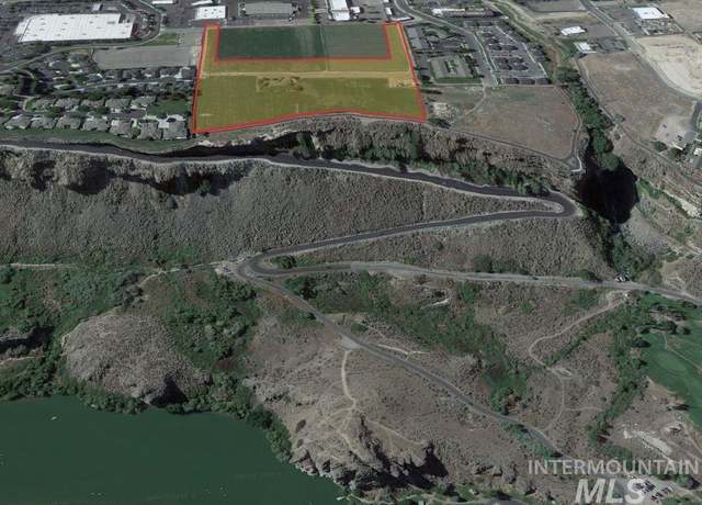 Property at 647 Poleline Rd, Twin Falls, ID 83301