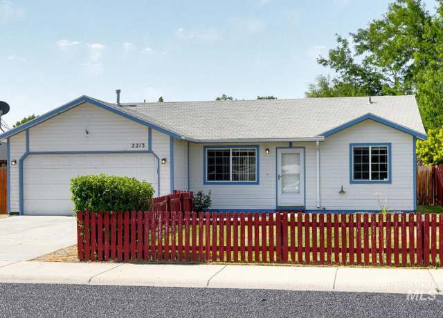 Property at 2213 E Iowa, Nampa, ID 83686, 3 beds, 2 baths