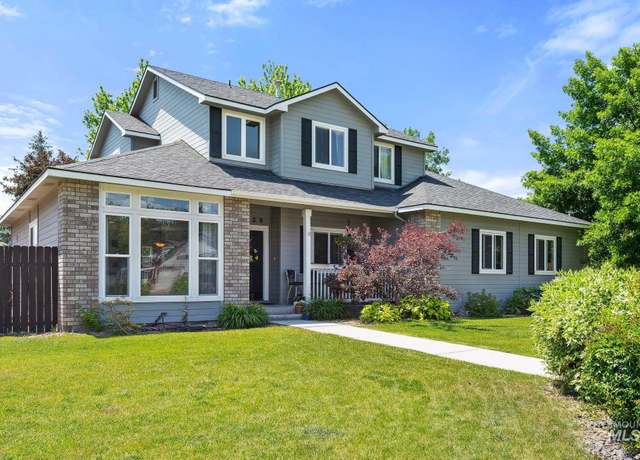 Property at 1229 N Hiltonhead Way, Eagle, ID 83616, 5 beds, 4 baths