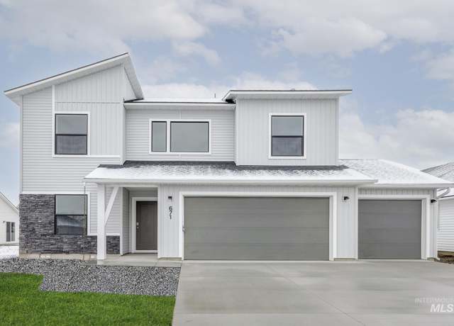 Property at 671 S S Jayo Ct, Emmett, ID 83617, 4 beds, 2.5 baths