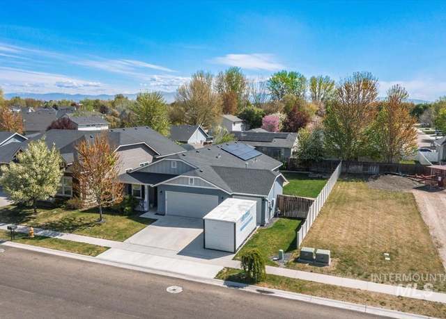 Property at 16706 N Clover Valley Way, Nampa, ID 83687, 3 beds, 2 baths