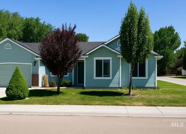 Property at 850 Garrett St, Mountain Home, ID 83647, 3 beds, 2 baths