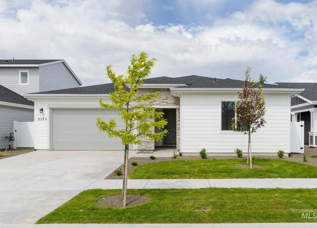 Property at 1125 W Osceola St, Middleton, ID 83644, 3 beds, 2 baths