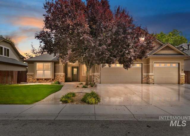 Property at 3932 N Bryce Canyon Pl, Meridian, ID 83646-4973, 4 beds, 3 baths