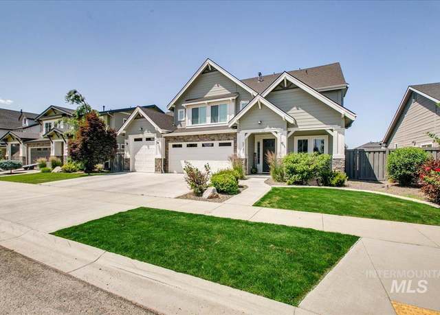Property at 5347 S Tavistock Ave, Meridian, ID 83642, 5 beds, 4 baths