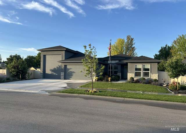 Property at 1127 E Territory St, Meridian, ID 83646, 3 beds, 2 baths