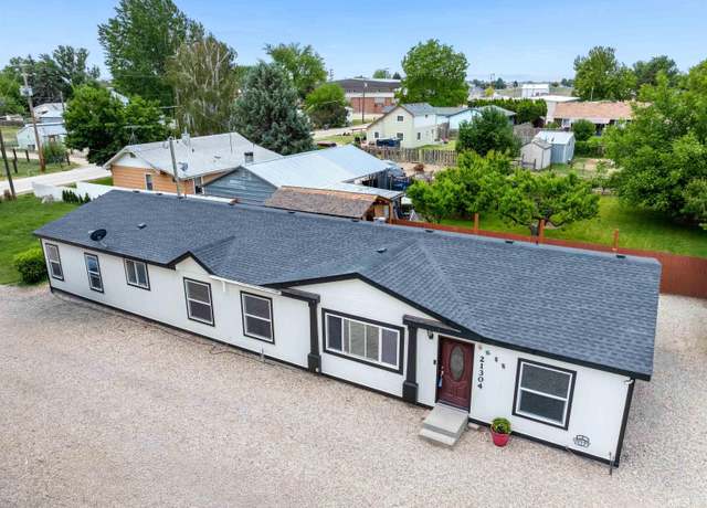 Property at 21304 Harmony Ln, Greenleaf, ID 83626, 4 beds, 2.5 baths
