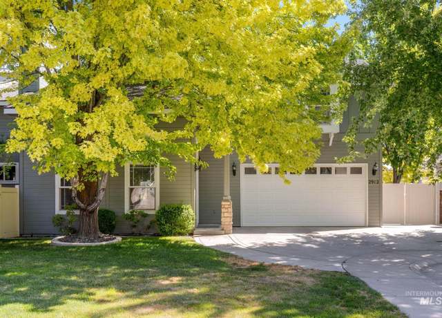 Property at 2912 E Bonfire, Eagle, ID 83616, 4 beds, 3 baths