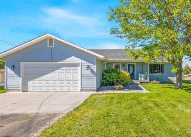 Property at 2324 Garey Ln, Filer, ID 83328, 4 beds, 3 baths