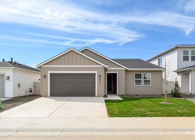 Property at 2096 W Blue Lightning St, Middleton, ID 83644, 4 beds, 2 baths