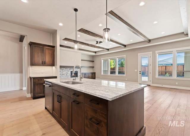 Property at 134 S Sunniva, Kuna, ID 83634, 4 beds, 3 baths