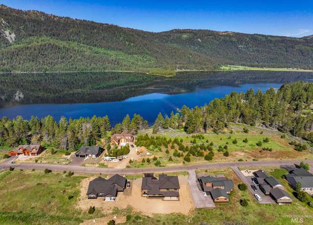 Property at 13156 Hawks Bay, Donnelly, ID 83615, 4 beds, 2.5 baths