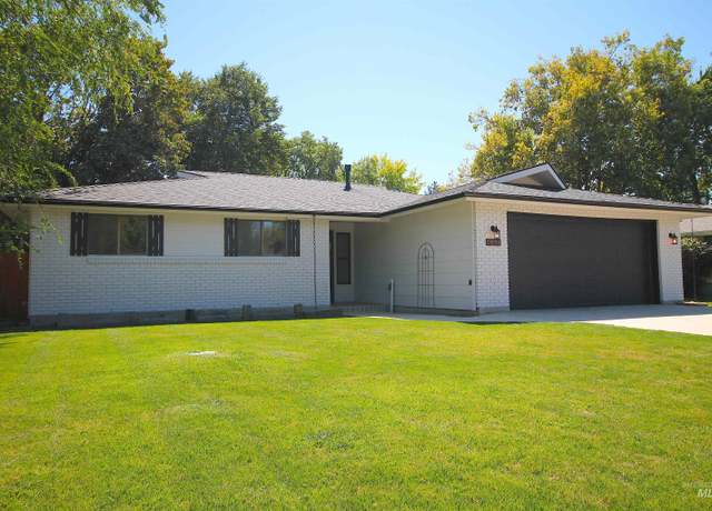 Property at 5440 N Tuckerson Pl, Boise, ID 83704, 3 beds, 2 baths
