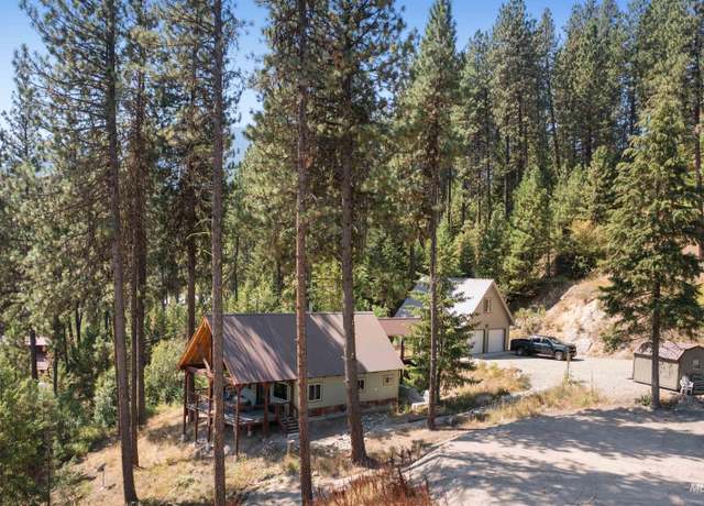Property at 50 Summerset Rd, Garden Valley, ID 83622, 3 beds, 1.5 baths