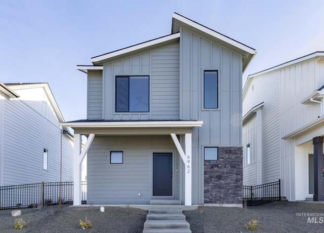 Property at 6962 S Cheyenne Ave, Boise, ID 83709, 3 beds, 2.5 baths