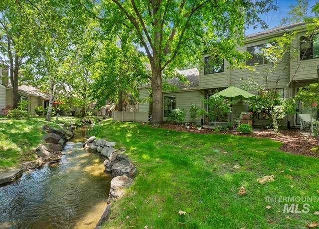 Property at 1924 Teal Ln, Boise, ID 83706-4050, 2 beds, 2 baths