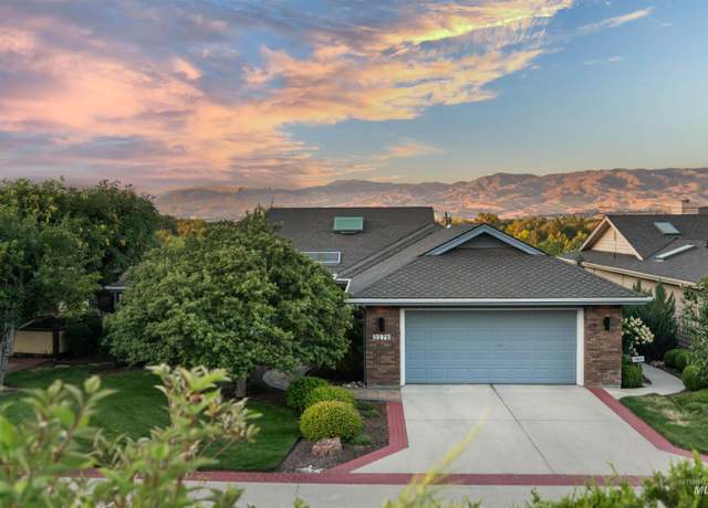 Property at 3276 W Hillcrest Ln, Boise, ID 83705, 3 beds, 2 baths