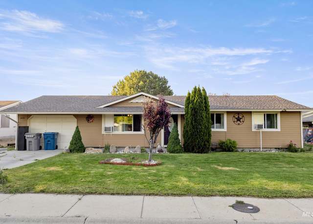 Property at 2819 Gemini, Caldwell, ID 83605-6620, 4 beds, 2 baths