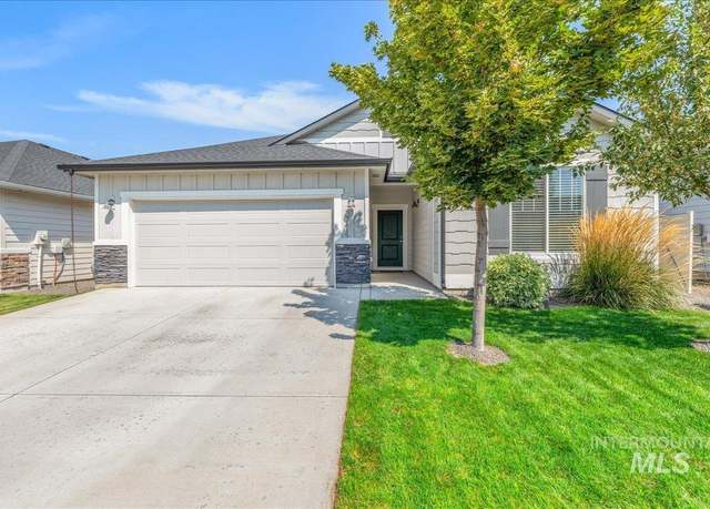 Property at 3714 W Peak Cloud Ct, Meridian, ID 83642, 4 beds, 2 baths