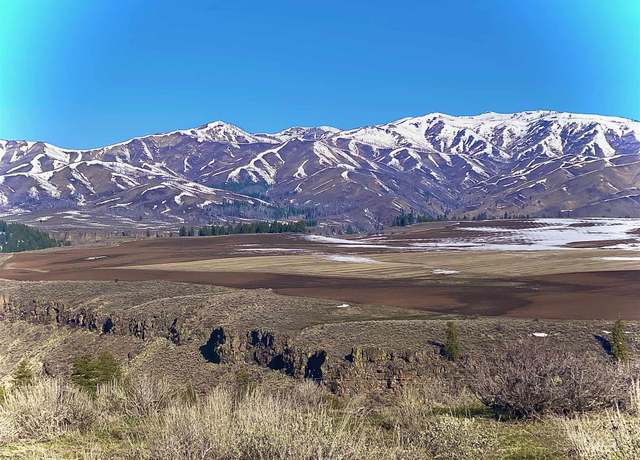 Property at TBD Lakeside Circle Lot 1 Blk 2, Mountain Home, ID 83647