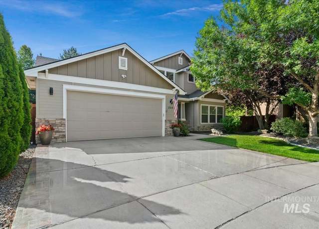 Property at 5315 N Red Hills Pl, Meridian, ID 83646, 4 beds, 3 baths