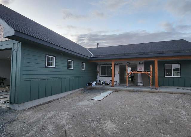 Property at 1719 Pathway Ct, Lewiston, ID 83501, 4 beds, 3 baths
