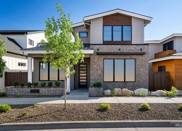 Property at 11693 N Rabbitbrush Way, Boise, ID 83714, 3 beds, 2 baths
