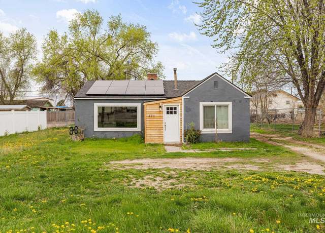 Property at 417 Randolph Ave, Melba, ID 83641, 3 beds, 1.5 baths