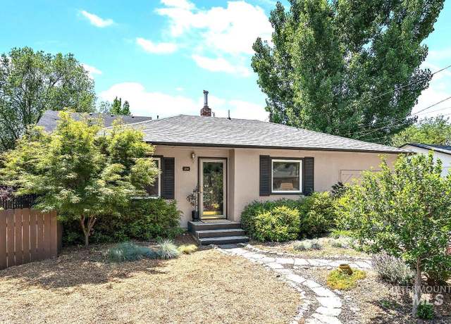 Property at 3209 W Plant Dr, Boise, ID 83703, 2 beds, 1.5 baths