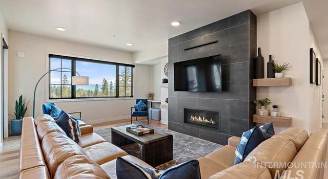Photo of 720 Village Dr #401, Donnelly, ID 83615