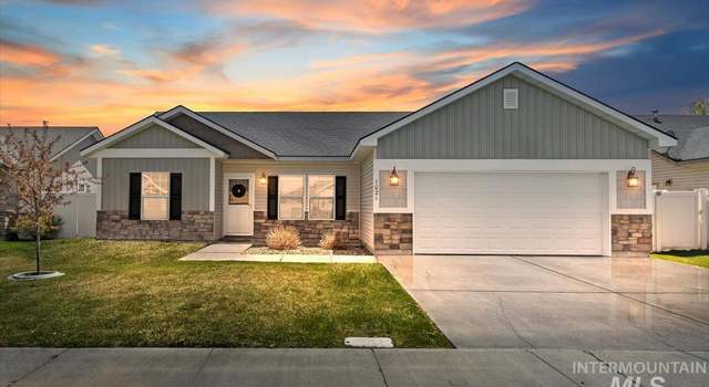 Photo of 1021 Starlight Loop, Twin Falls, ID 83301-5182