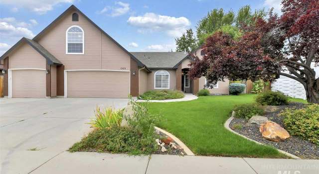 Photo of 1909 E Dworshak Dr, Meridian, ID 83642-0000