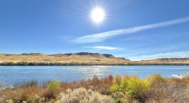 Photo of 9275 W Osprey St, Hammett, ID 83627-5028