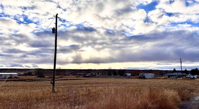 Photo of 765 S Withers Rd, Hammett, ID 83627