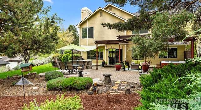 Photo of 1979 N Stoneview Pl, Boise, ID 83702