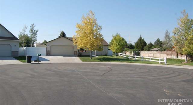 Photo of 1522 N Two Point Pl, Kuna, ID 83634