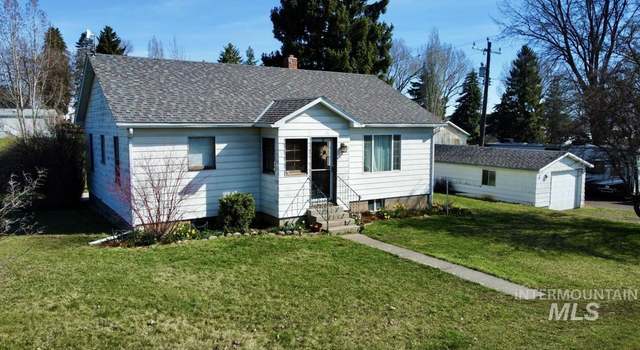 Photo of 709 3rd Ave, Nezperce, ID 83543
