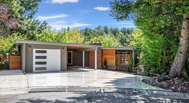 Photo of 3108 Ridgeway Dr, Boise, ID 83702