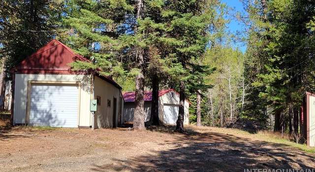 Photo of 210 Bear Wallow Rd, Cascade, ID 83611