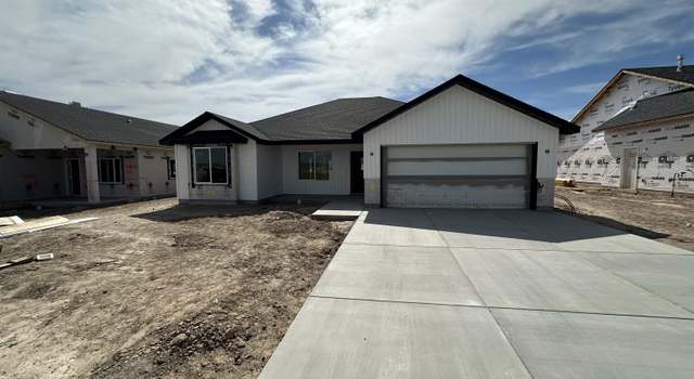 Photo of 2011 Regan St, Jerome, ID 83338