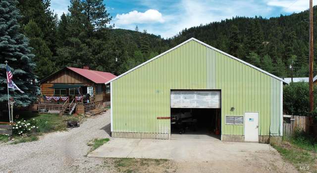 Photo of 420 Yellowpine Ave, Yellow Pine, ID 83677