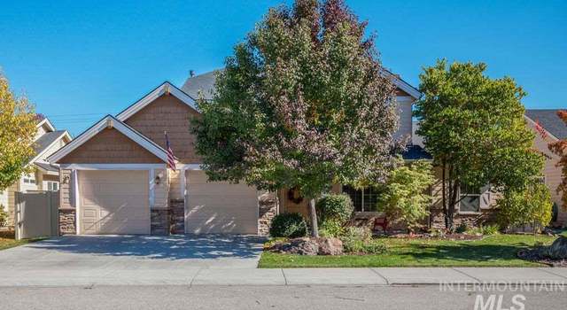 Photo of 910 N Cottage Cove Way, Star, ID 83669