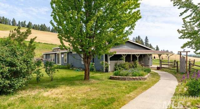 Photo of 1738 Genesee Troy Rd, Moscow, ID 83843
