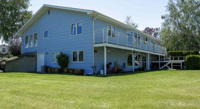 Photo of 805 Broadway St, Colton, WA 99113