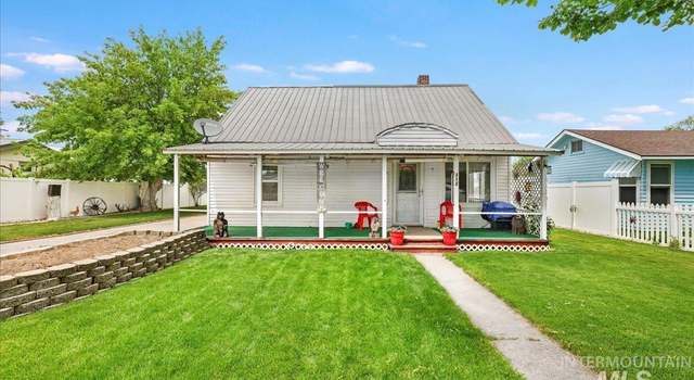 Photo of 212 Maple St, Castleford, ID 83321