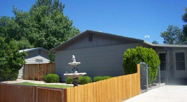 Photo of 11 S Villa Dr, Middleton, ID 83644